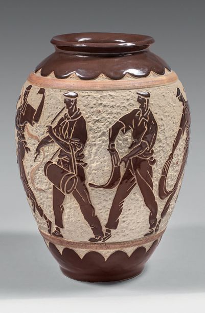 Richard LE CORRONE (1909-1977) - Ciboure
Vase...