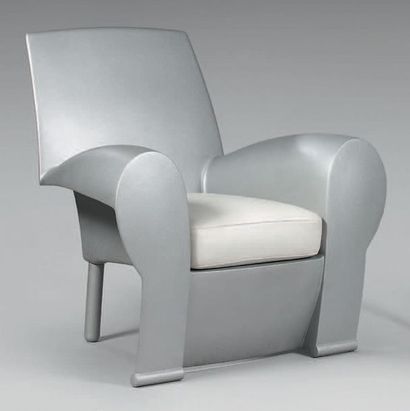 PHILIPPE STARCK (né en 1949)
Fauteuil Richard...