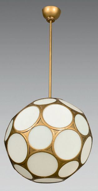 Atelier JEAN PERZEL, attribué à
Suspension...