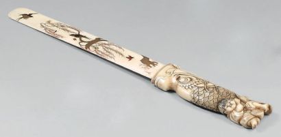 JAPON - Epoque MEIJI (1868 - 1912)
Coupe-papier...