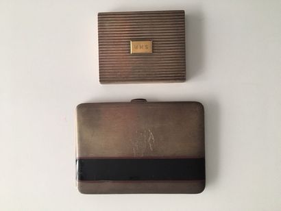 TRAVAIL FRANÇAIS
A silver cigarette case...
