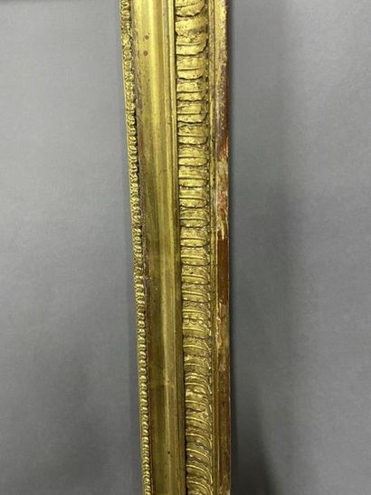 Wooden frame and gilded wood paste with palmette...