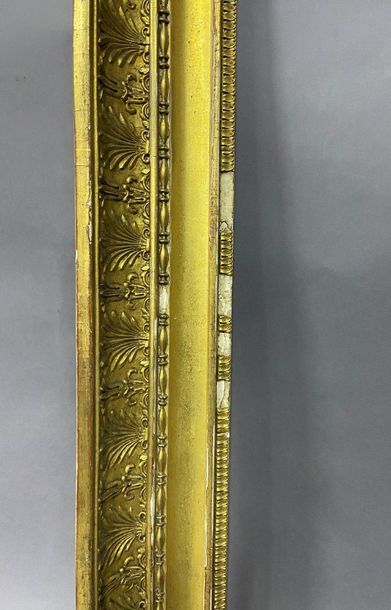 Wooden frame and gilded paste known as ''à...