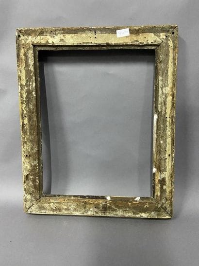 Carved and gilded oak frame with Bérain decoration

Louis...