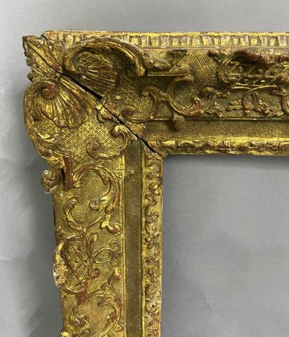 Carved oak frame with beautiful Bérain decoration

Louis...