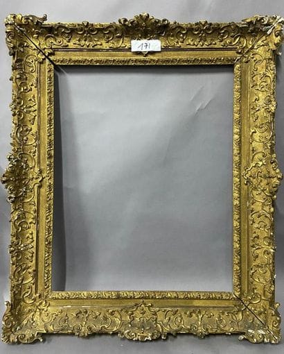 Beautiful carved and gilded oak frame with...