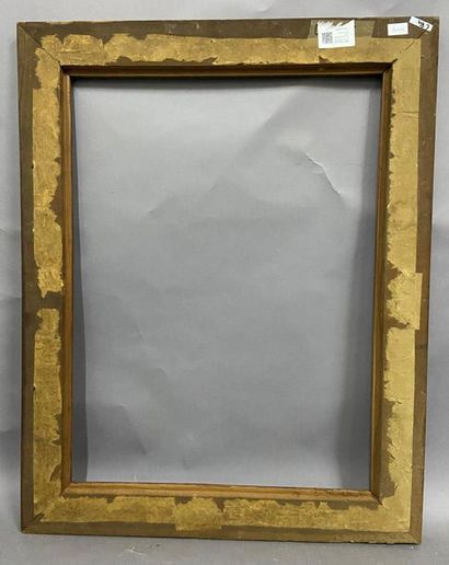 Moulded natural wood frame

19th century...