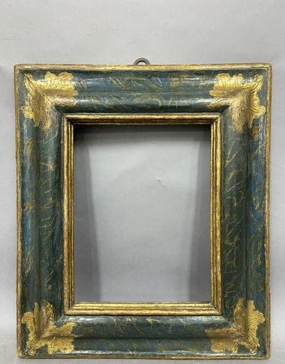 Cadre en bois mouluré doré et rechampi bleu...