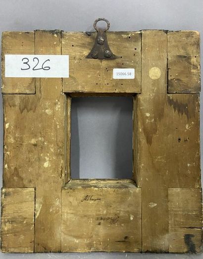 Cadre en bois mouluré et doré dit ''à cassetta''...