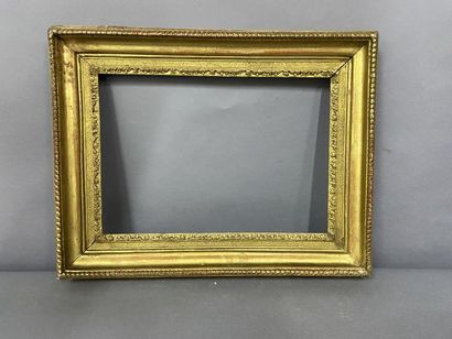 Cadre en chêne sculpté et doré dit ''à pastel''

France,...