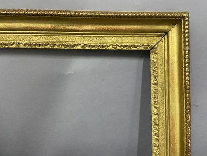 Cadre en chêne sculpté et doré dit ''à pastel''

France,...