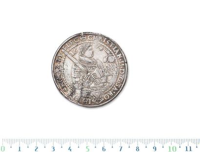 SAXE
Auguste (1553-1586): Thaler. 1571.
Christian...