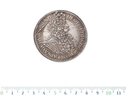 Leopold I (1657-1705)
Thaler. 1695. Hall....
