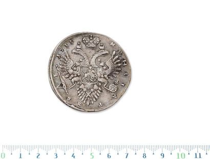RUSSIA
Anne (1730-1740)
Ruble. 1733. Dav....