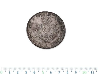 Shield with the old head. 1774. Bayonne.
D....