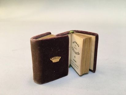 [MINUSCULE].
OEuvres de Madame de Sévigné...