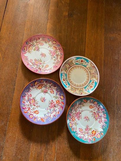 Partie de service Minton en porcelaine à...