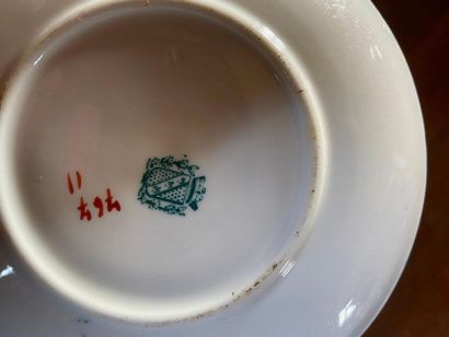 Partie de service Minton en porcelaine à...