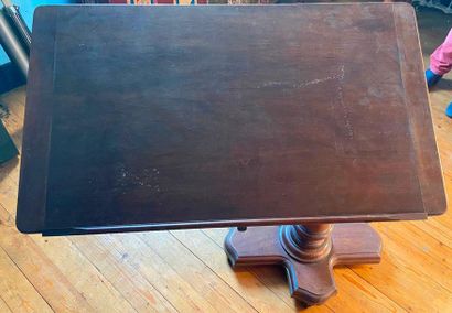 Architect's table in natural wood

Brand...