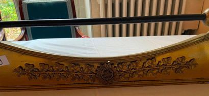 Fireplace bench decorated with lying lions...