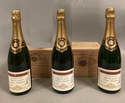 3 bouteilles CHAMPAGNE L. Roederer 1990 ...