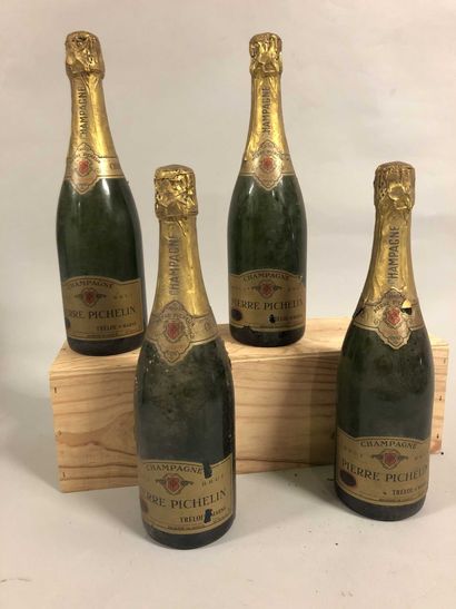 4 bouteilles CHAMPAGNE Pierre Pichelin (et,...