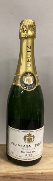 1 bouteille CHAMPAGNE (els)Deutz 1982