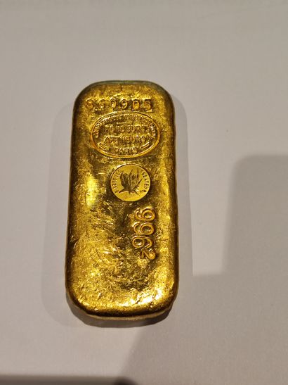 Lingot en or n°860905
Poids brut : 999.8...