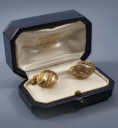 M.GERARD
Pair of cufflinks 2 tones of gold...