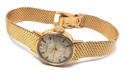 JAEGER LECOULTRE
Ladies' wristwatch in gold...