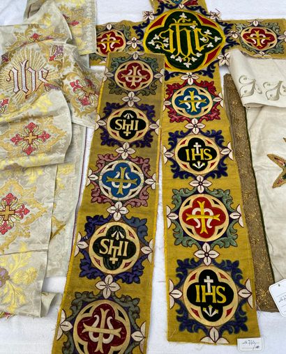9 Set of disassembled chasuble elements:...
