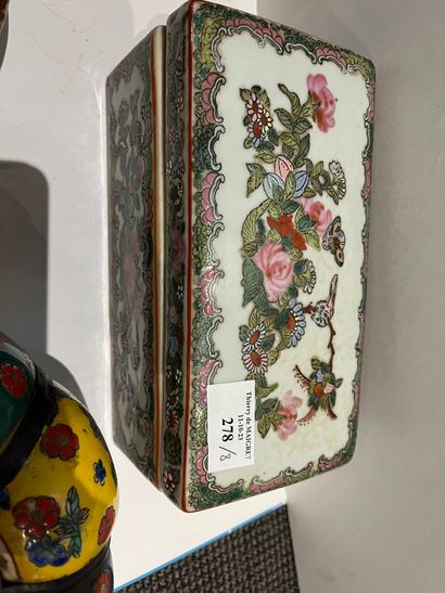 Modern Canton ceramic box (ref 72), length:...
