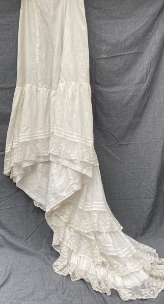 L Reunion: 4 long petticoats and one short...