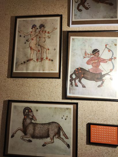 A large lot of reproductions, including figures...