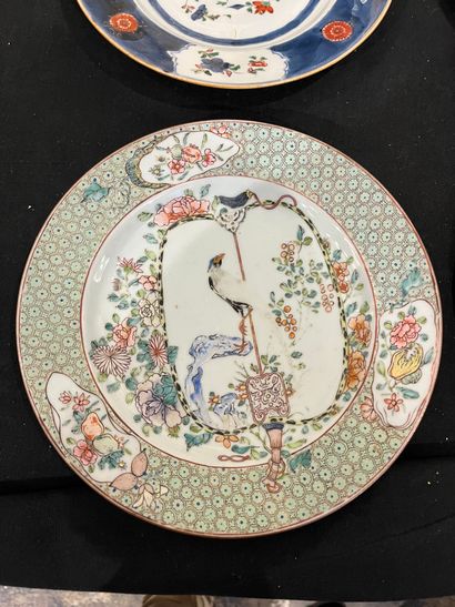 Lot of porcelain in the taste of China and...