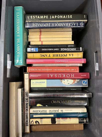 Two cases of art volumes including Japanese,...