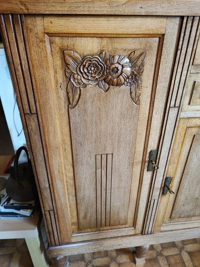 Walnut dining room furniture 
Circa 1925...