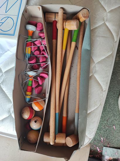 Croquet de table. Incomplet.
