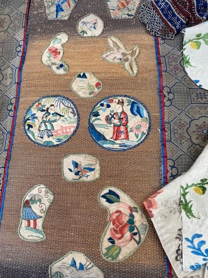 Lot of various textile documents: embroidery,...