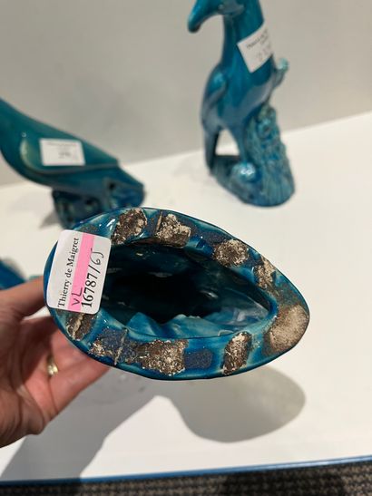 CHINA blue-glazed cookie lot comprising four...