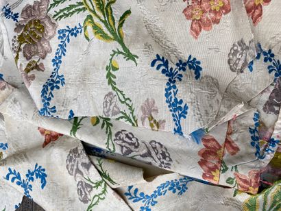 Lot of various textile documents: embroidery,...