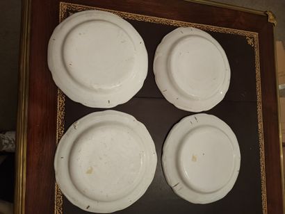 Strasbourg et Lunéville. Lot de quatre assiettes...
