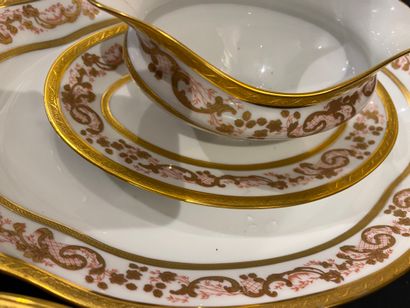 LPL LIMOGES France - Porcelain dinner service,...
