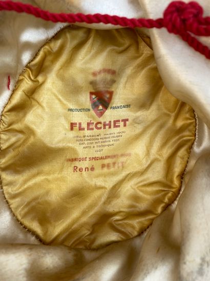 18- Cardinal's cape in red wool, two white...