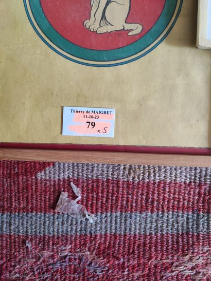 Lot d'encadrés : chien d'après Rabier, une...