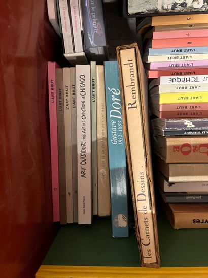 Two cases of art volumes including Goya,...