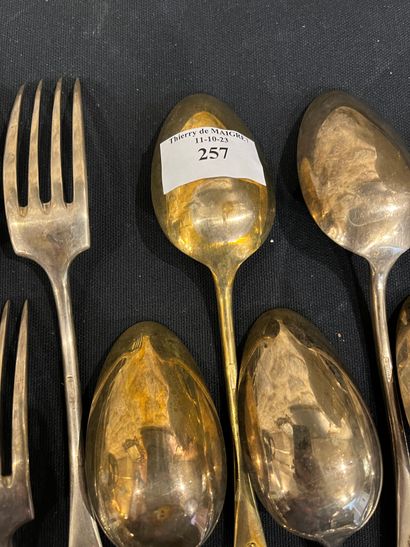 Set of silver-plated tableware with knot...