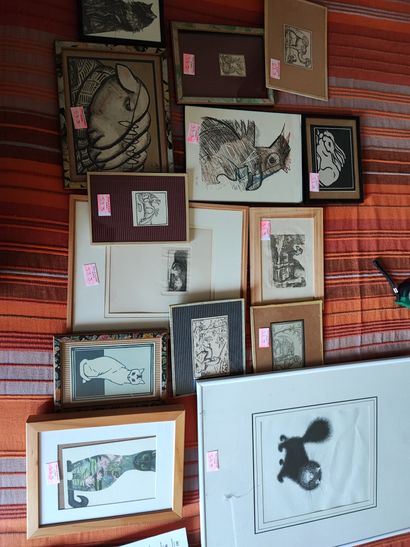 Set of approximately 14 reproductions, framed...
