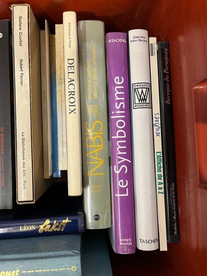 Two cases of art books, including Art of...