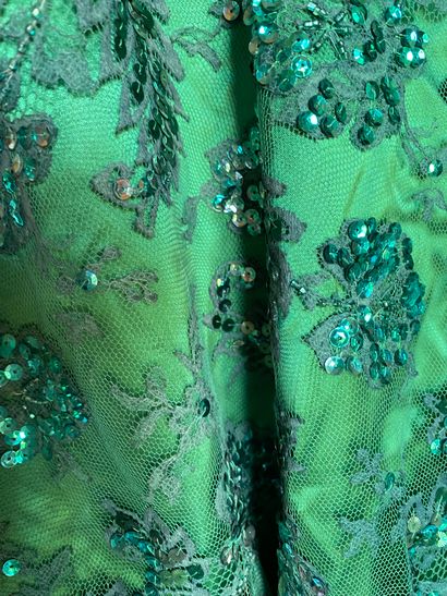 Long dress in green silk and green tulle...